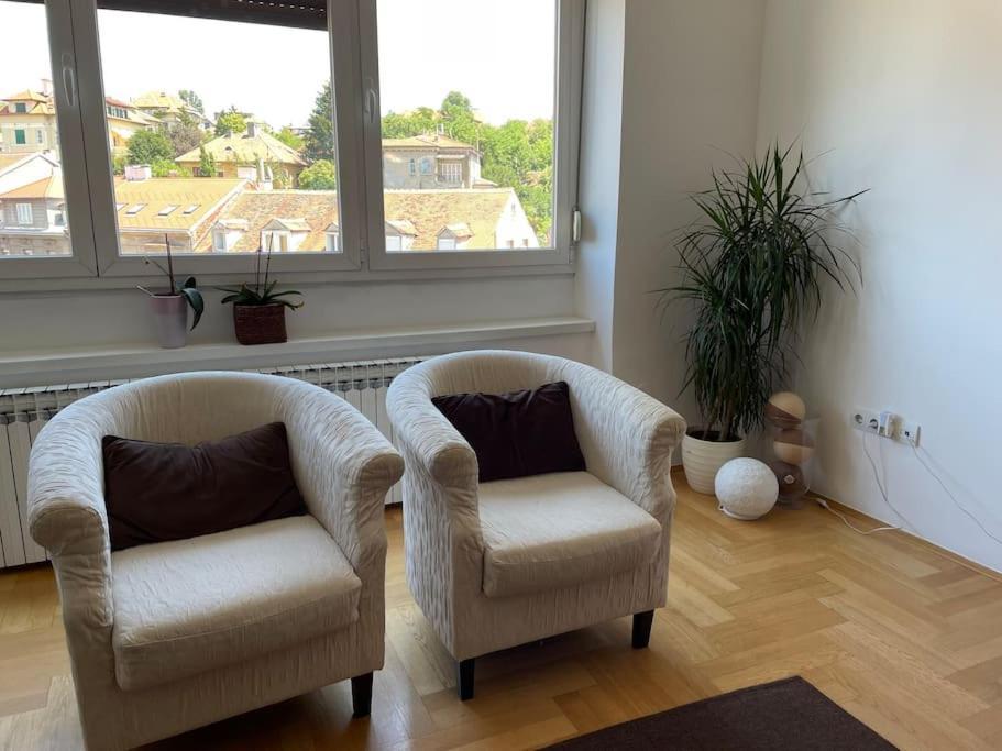 Spacious 3Br/2Bt Apartment With A/C In City Center زغرب المظهر الخارجي الصورة